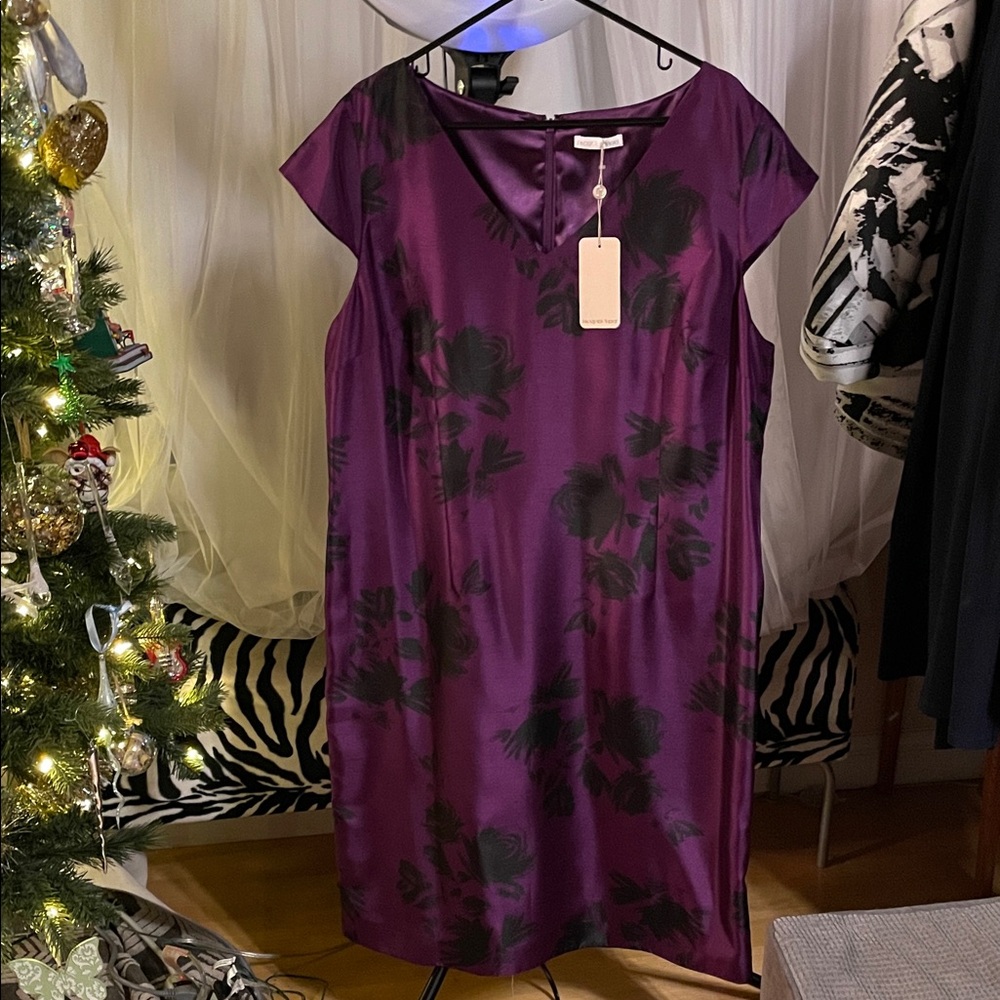 Jacques Vert NEW Elegant Purple and Black Midi Dress